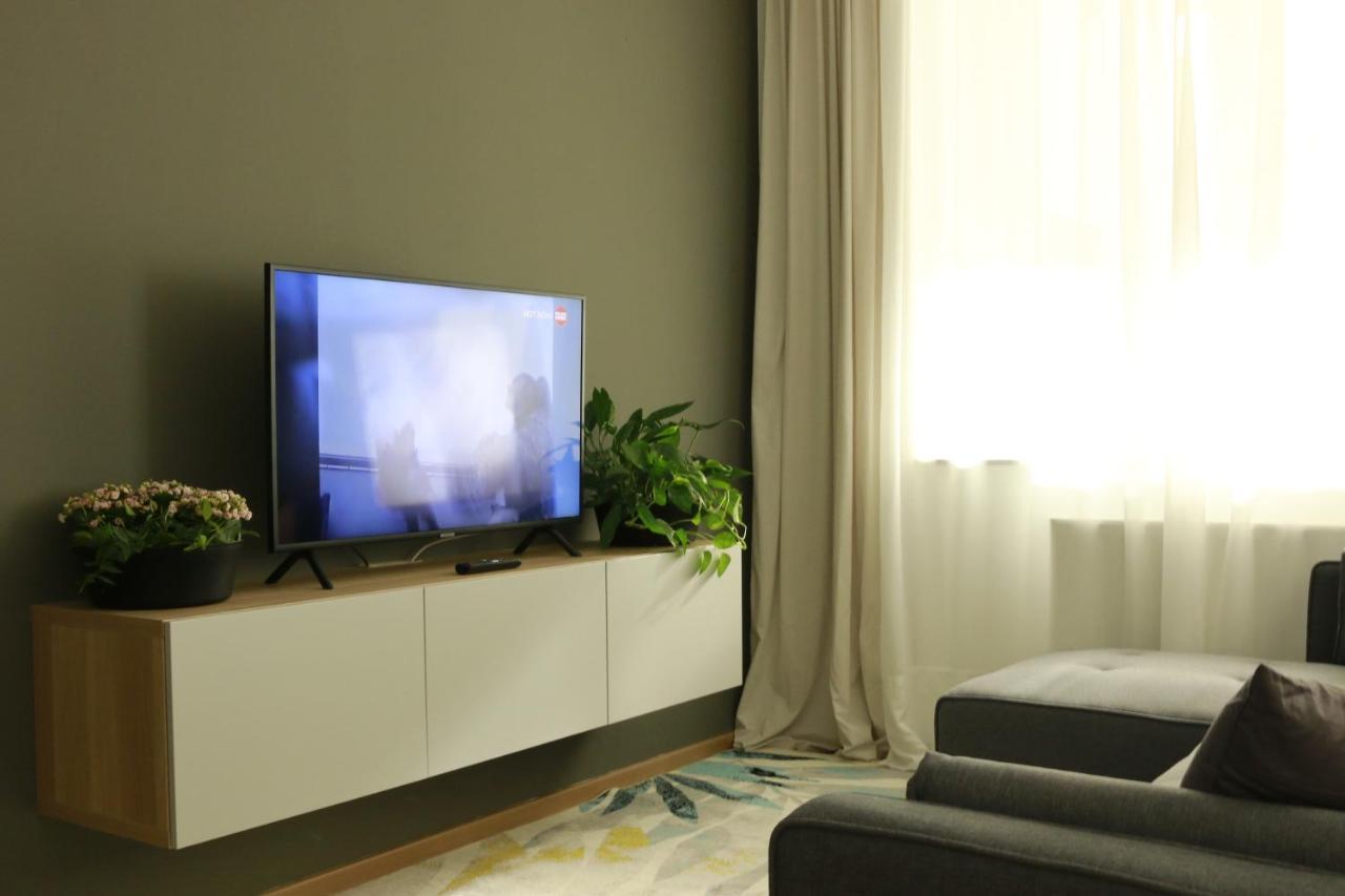 Am City Apartment 24H Self-Check-In, Free Parking, U-Bahn 350M, Netflix Nuremberg Exterior photo
