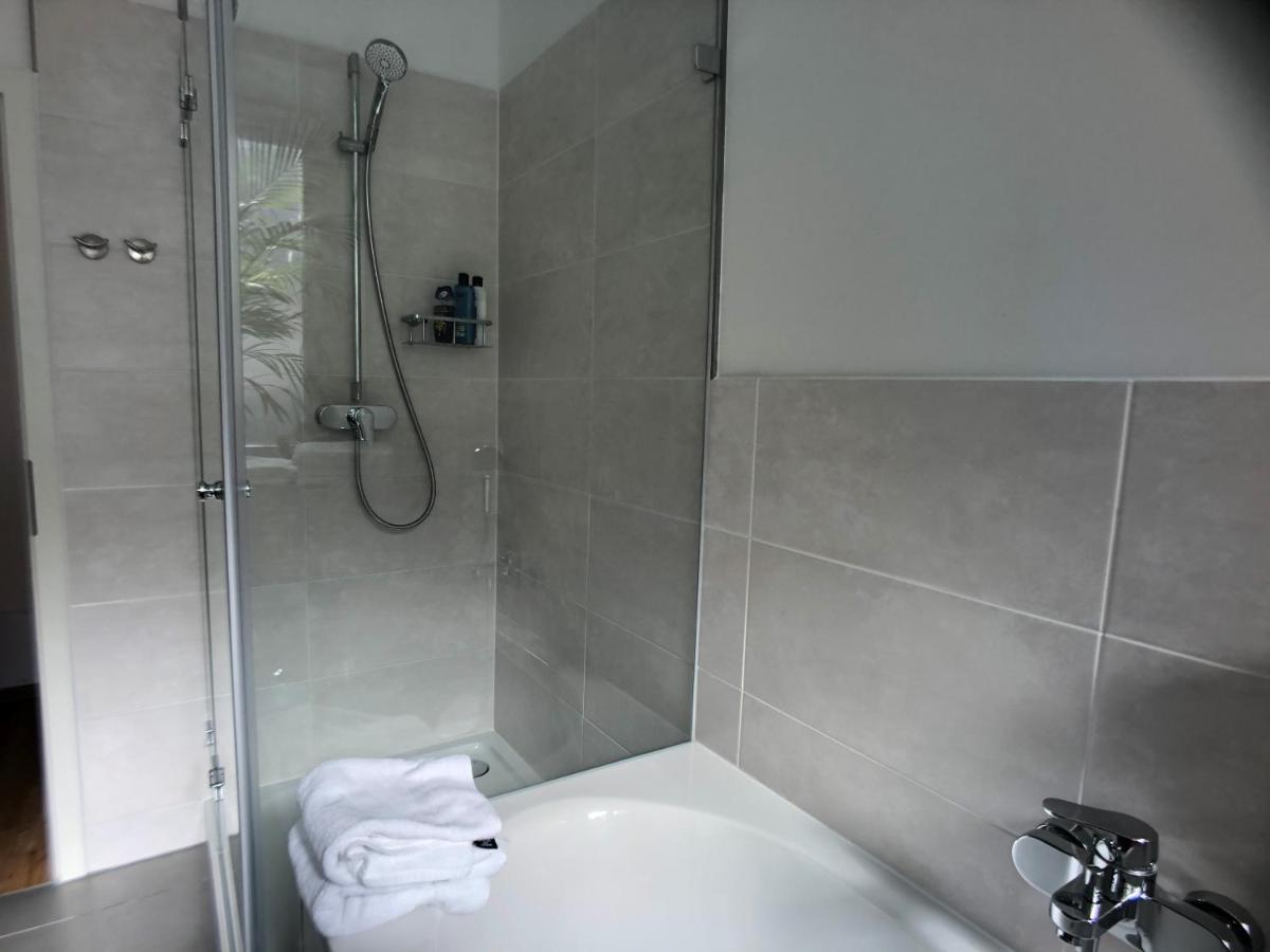 Am City Apartment 24H Self-Check-In, Free Parking, U-Bahn 350M, Netflix Nuremberg Exterior photo